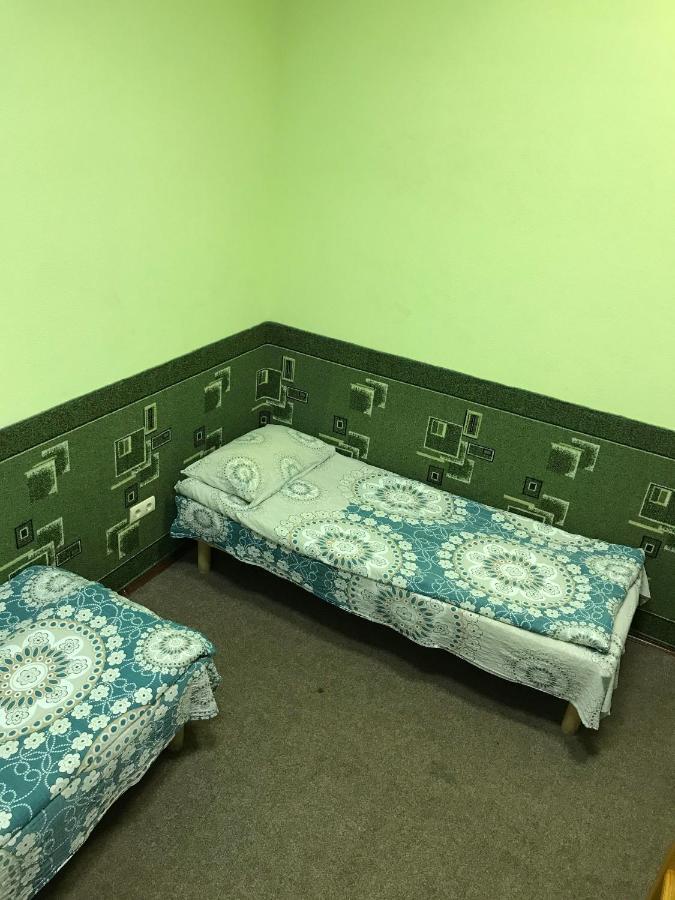 Khostel-Otel' " Odesskii "オデッサ エクステリア 写真